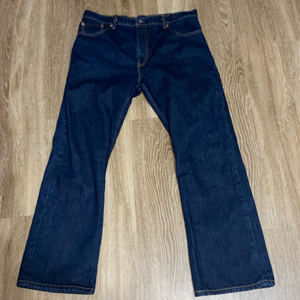 Men's Levi Jeans